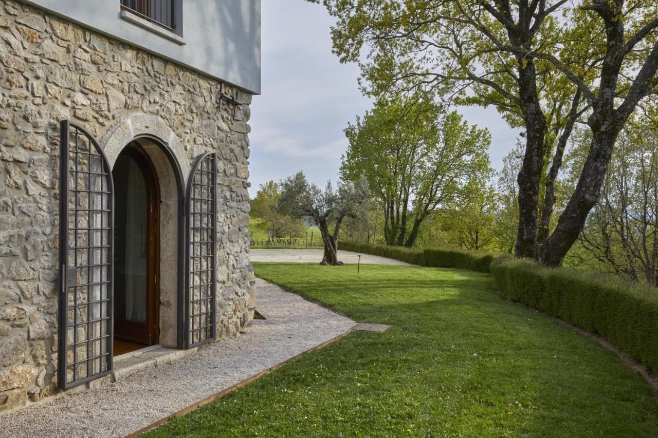 Вилла Borgo San Gregorio Sorbo Serpico Экстерьер фото